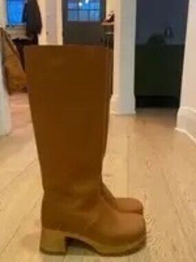 LIKE NEW SWEEDISH HASBEENS TALL BOOT